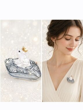 Gold crowned crystal white frog necklace/brooch